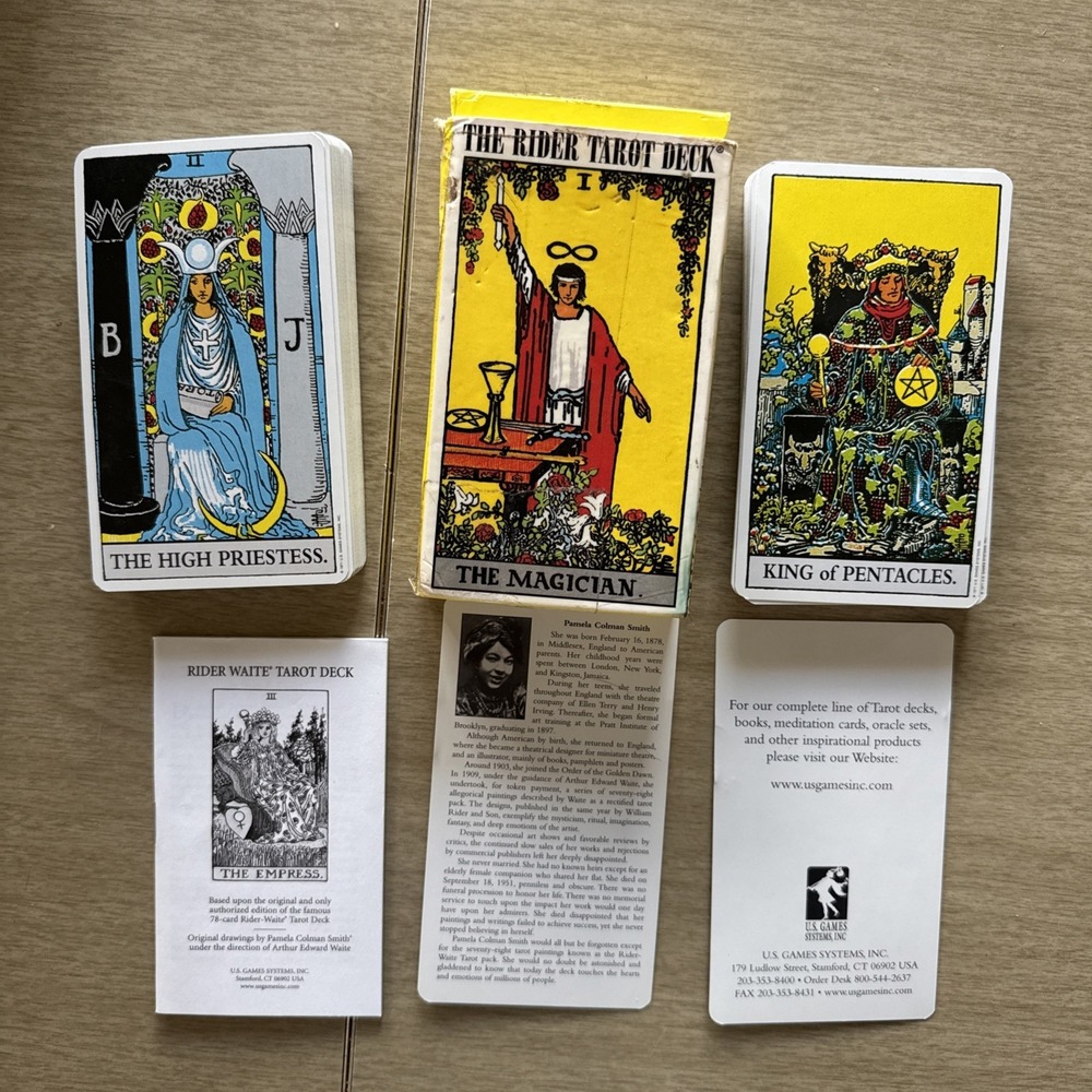 Vintage 1971 The Rider Waite Tarot Deck The Magician w/ booklet Complete